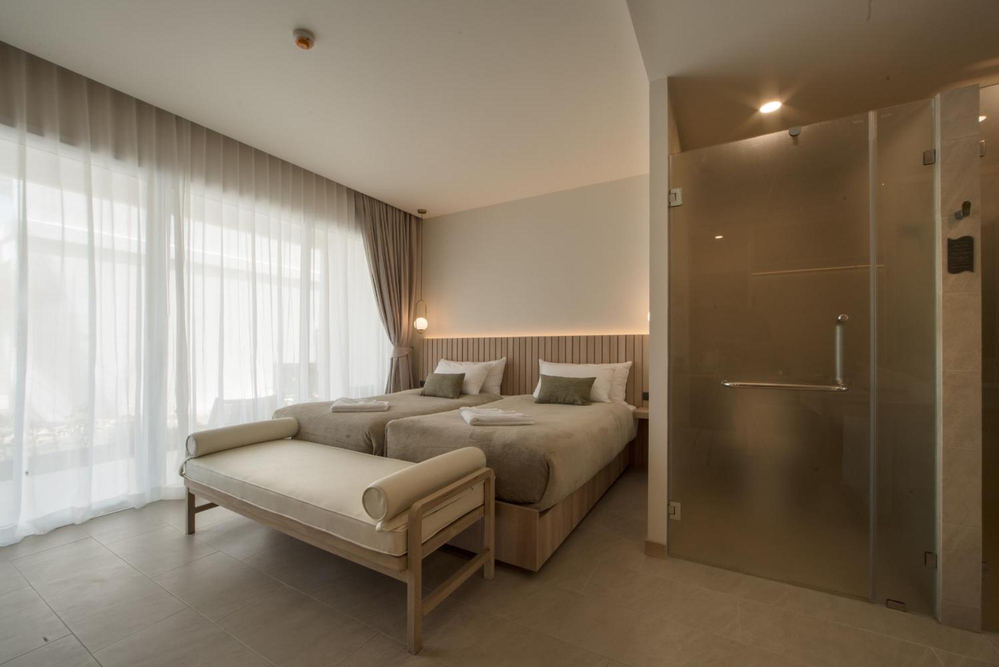 קטה ביץ' Niranapa Boutique Resort מראה חיצוני תמונה