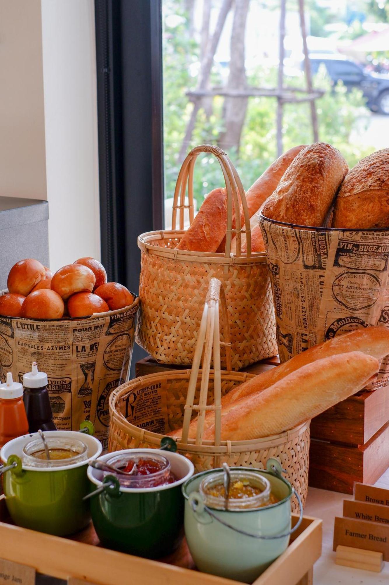 קטה ביץ' Niranapa Boutique Resort מראה חיצוני תמונה